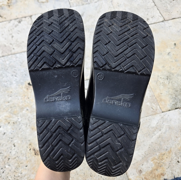 Dansko Professional Patent Silver & Black Floral Clogs-Size 40 - Picture 5 of 8